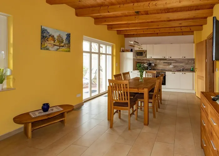 Haus Lutki Lägenhet Burg (Spreewald)